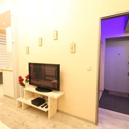 Studio Flat Grunwaldzka Up To 2Persons+1 Breslau Exterior foto