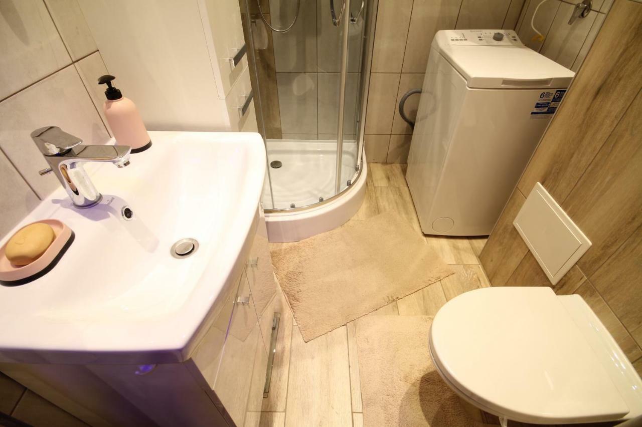 Studio Flat Grunwaldzka Up To 2Persons+1 Breslau Exterior foto